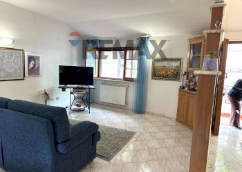 Soggiorno - Appartamento Via Roma
 
6, Villa Santa Maria - foto 11