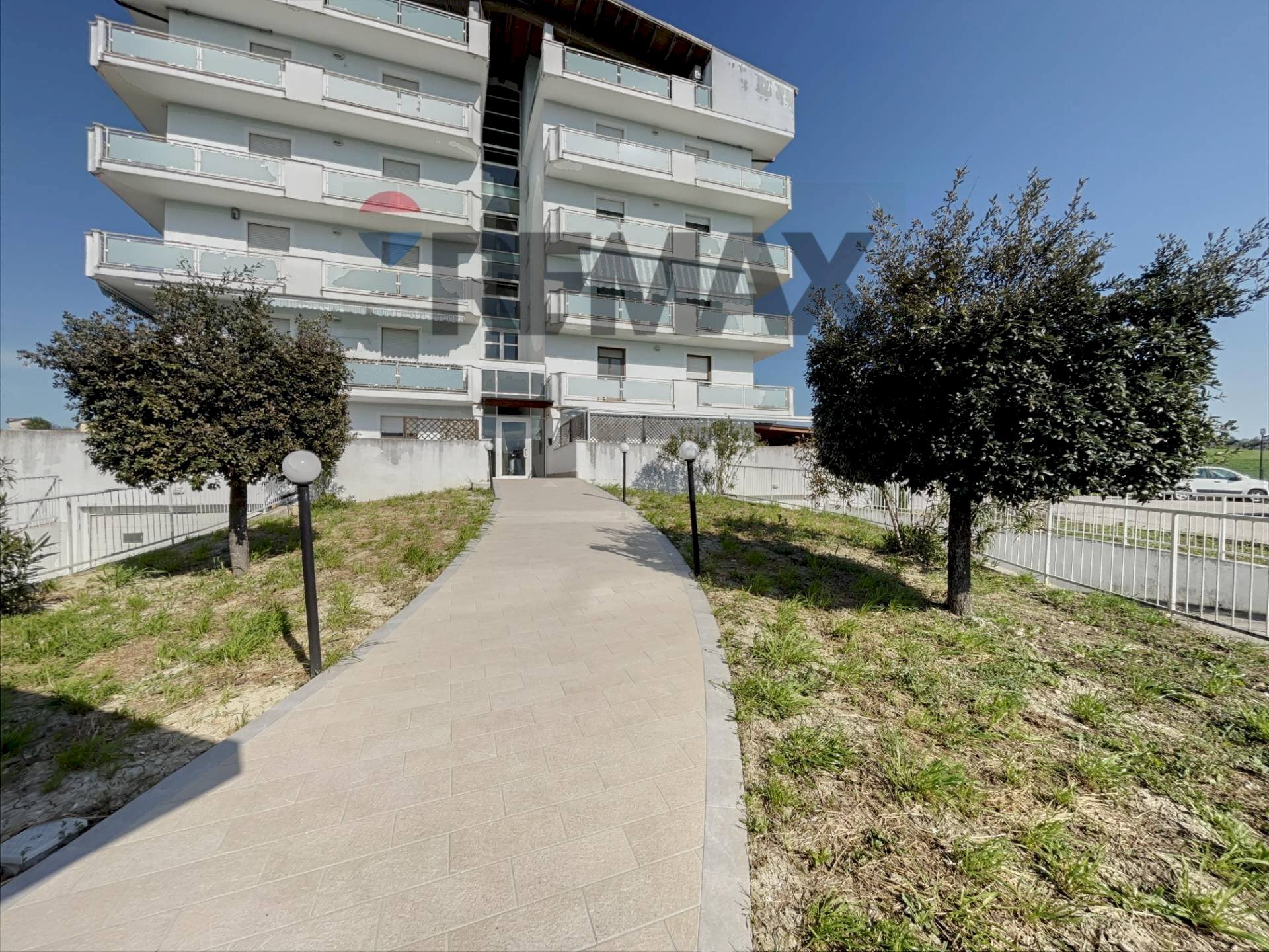 Edificio all\'aperto - Apartment Via Colle Pietre
58, Atessa - photo 3