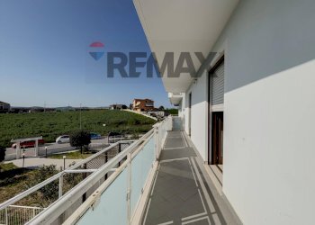 Balcone - Apartment Via Colle Pietre
 
58, Atessa - photo 16