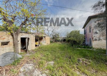 Giardino - Semi-detached house contrada Sabatiniello
 
8, Tollo - photo 28