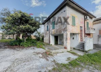 Casa all\'aperto - Semi-detached house contrada Sabatiniello
 
8, Tollo - photo 43