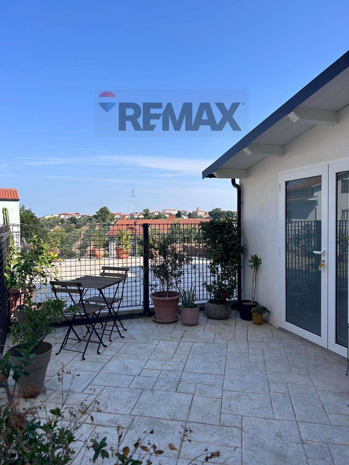 Terrazza - Casa semi indipendente Via Pozzarelli
 
10, Paglieta - foto 1