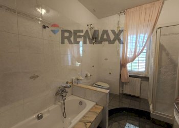 Bagno - Independent house C.da Morticcio
 
13, Torino di Sangro - photo 17