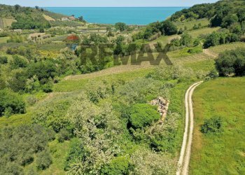 Vista delle montagne - Rustico Contrada Coste del Molino, Rocca San Giovanni - foto 3