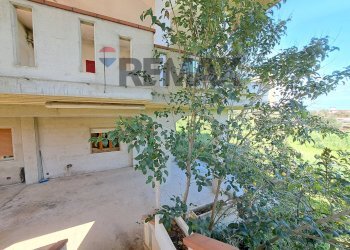 Edificio all\'aperto - Semi-detached house Contrada Palude
 
40/2, Torino di Sangro - photo 17