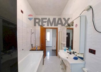 Bagno - Semi-detached house Contrada Palude
 
40/2, Torino di Sangro - photo 40