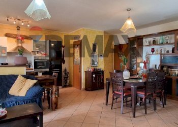 Sala da pranzo - Appartamento Via Antonio Ludovico Antinori
 
12, Castel Frentano - foto 10