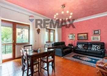 Sala da pranzo - Four-room apartment via Tagliamento
 
16, Mentana - photo 2