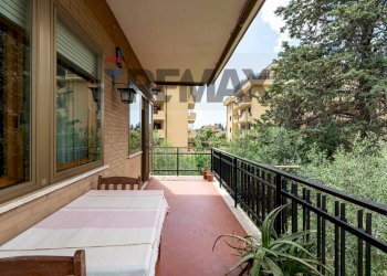 Balcone - Four-room apartment via Tagliamento
 
16, Mentana - photo 9