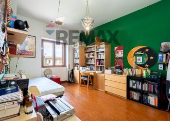 Camera / camera da letto - Four-room apartment via Tagliamento
 
16, Mentana - photo 21