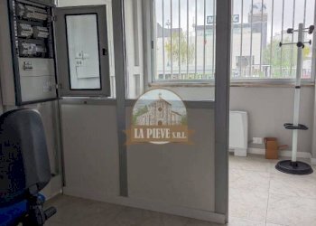 Ufficio - Shed via Canzo, Peschiera Borromeo - photo 15