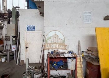 Interno non residenziale - Capannone strada della Pavesa, Novi Ligure - foto 9