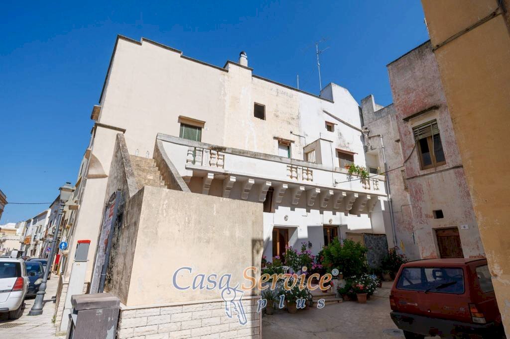 Facciata - Casa indipendente via Vittorio Veneto, Tuglie - foto 2