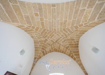 Interno palazzo - Casa indipendente via Solferino, Casarano - foto 9