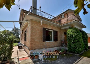 Facciata - Independent house via dei Girasoli, Montelibretti - photo 42