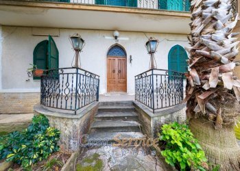 Giardino - Villa via Ada Negri, Oria - photo 1