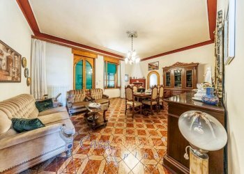 Salone - Villa via Ada Negri, Oria - photo 36