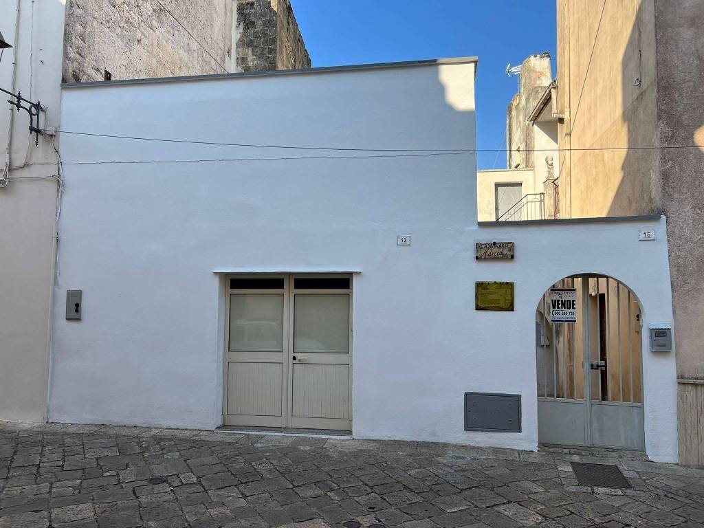 Facciata - Casa indipendente via Marsini, Salve - foto 1