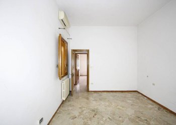 Camera da letto - Casa indipendente via Giovanni XXIII, Matino - foto 16