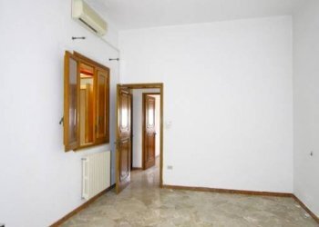 Camera da letto - Casa indipendente via Giovanni XXIII, Matino - foto 18