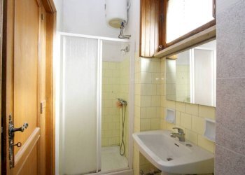 Bagno - Casa indipendente via Virgilio, Casarano - foto 5