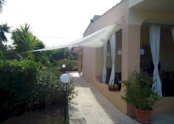 Giardino - Villa strada Vicinale Saline, Matino - photo 15