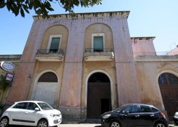 Facciata - Shop via Roma, Matino - photo 1