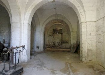 Stanza non arredata - Shop via Roma, Matino - photo 11