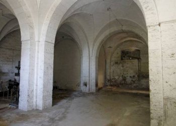 Stanza non arredata - Shop via Roma, Matino - photo 12