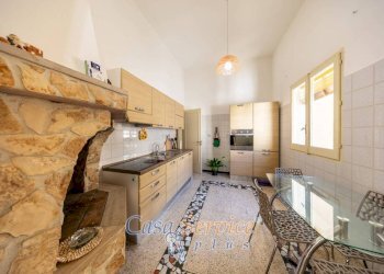 Cucina - Appartamento via Immacolata, Matino - foto 19
