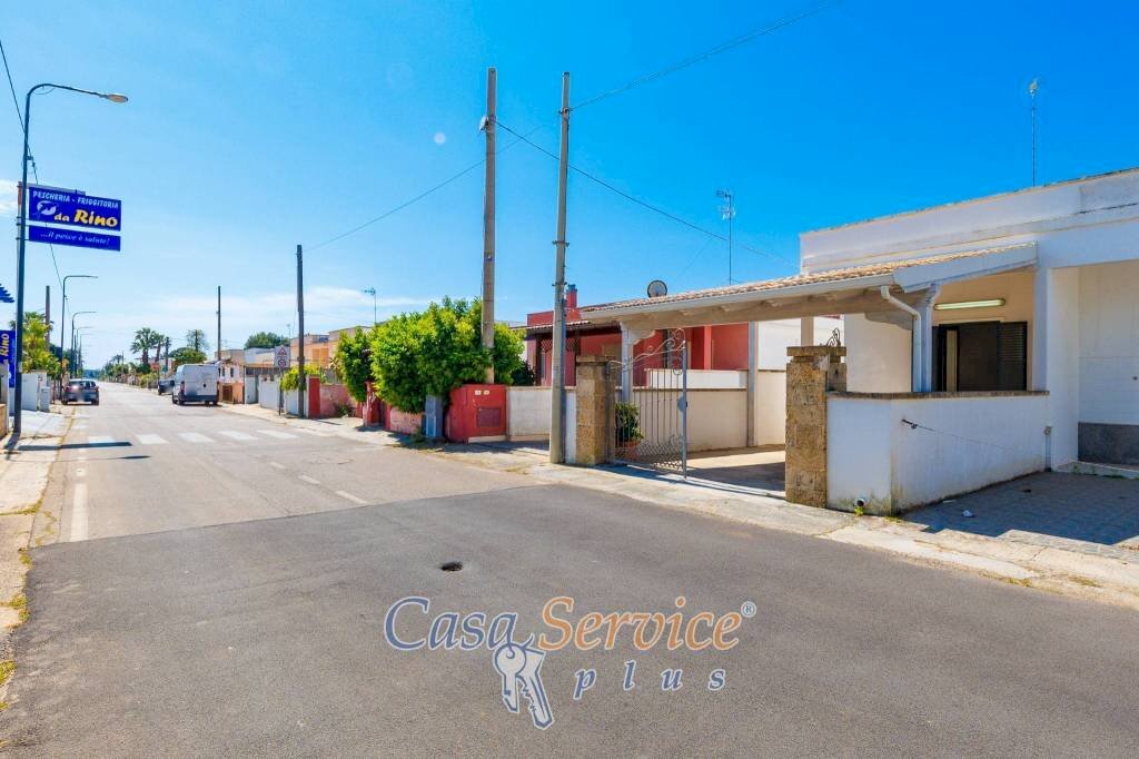 Zona - Villa via Luigi Rizzo, Racale - foto 2