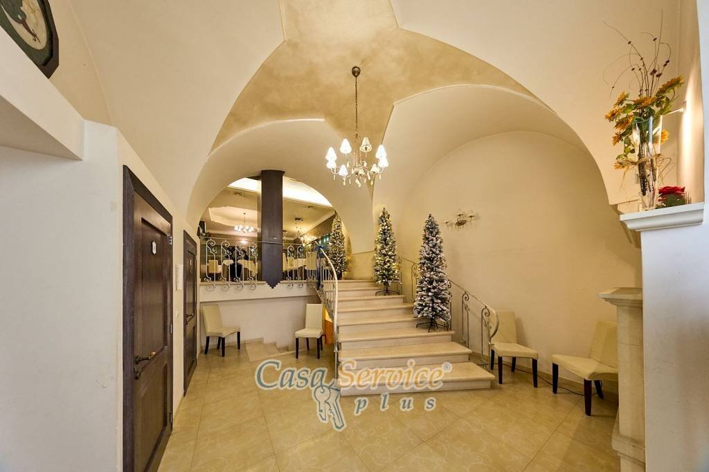 Interno palazzo - Negozio via Vittorio Veneto, Supersano - foto 2