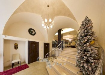 Interno palazzo - Shop via Vittorio Veneto, Supersano - photo 3