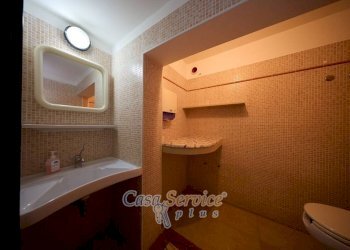 Bagno - Shop via Vittorio Veneto, Supersano - photo 21