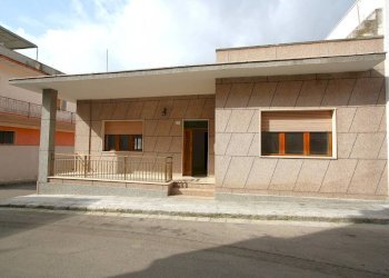 Facciata - Independent house via Gian Lorenzo Bernini, Matino - photo 2