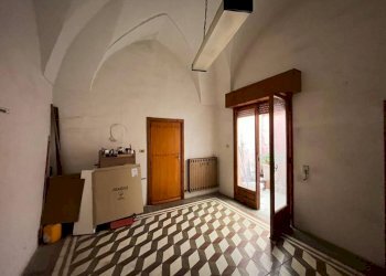 Stanza non arredata - Four-room apartment via Vittorio Emanuele III, Parabita - photo 27