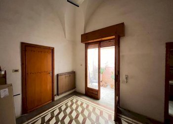 Interno palazzo - Four-room apartment via Vittorio Emanuele III, Parabita - photo 28