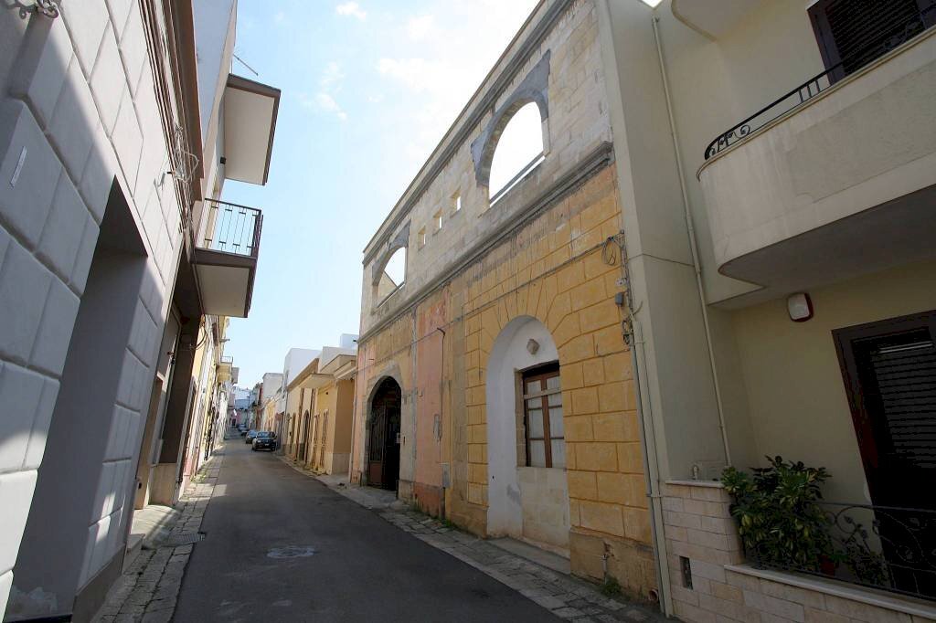 Zona - Independent house via B. Ravenna, Sannicola - photo 2