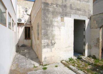 Cortile interno - Independent house via B. Ravenna, Sannicola - photo 13