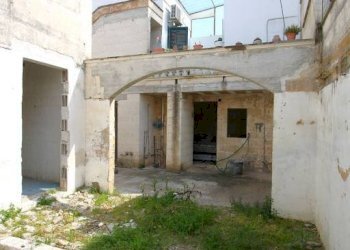 Cortile interno - Independent house via B. Ravenna, Sannicola - photo 14