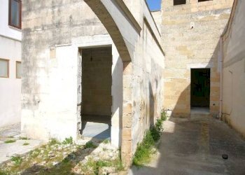 Cortile interno - Independent house via B. Ravenna, Sannicola - photo 15