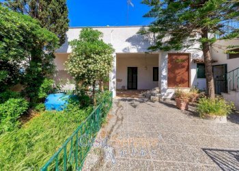 Giardino - Independent house via Alcide De Gasperi, Melissano - photo 1