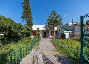 Giardino - Independent house via Alcide De Gasperi, Melissano - photo 7