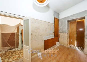 Stanza non arredata - Independent house via Alcide De Gasperi, Melissano - photo 31
