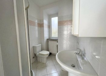 Bagno - Appartamento via PITTOR GIANI, San Sebastiano Curone - foto 4