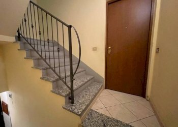 Interno palazzo - Appartamento via PITTOR GIANI, San Sebastiano Curone - foto 9