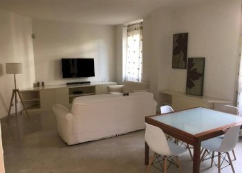 Salone - Three-room apartment via Crema, 4, Milano (neighborhood Ticinese) - photo 5