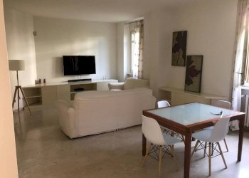 Salone - Three-room apartment via Crema, 4, Milano (neighborhood Ticinese) - photo 7