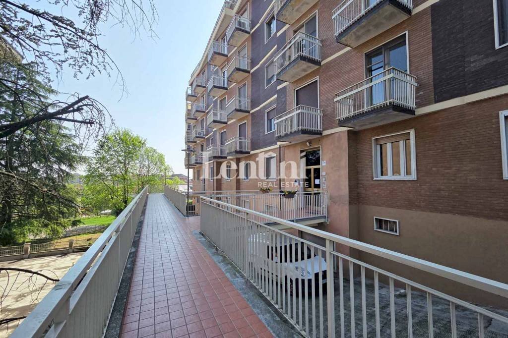 Facciata - Appartamento salita Sant'Anna, Casale Monferrato - foto 2