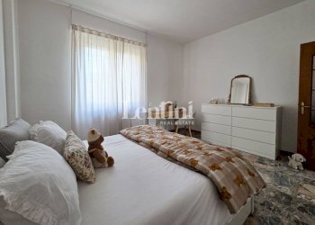 Camera da letto - Appartamento salita Sant'Anna, Casale Monferrato - foto 12